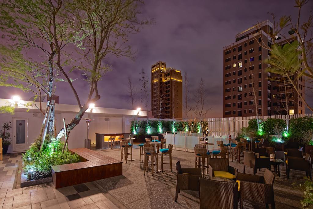 Hotel 7 Тайджун Екстериор снимка