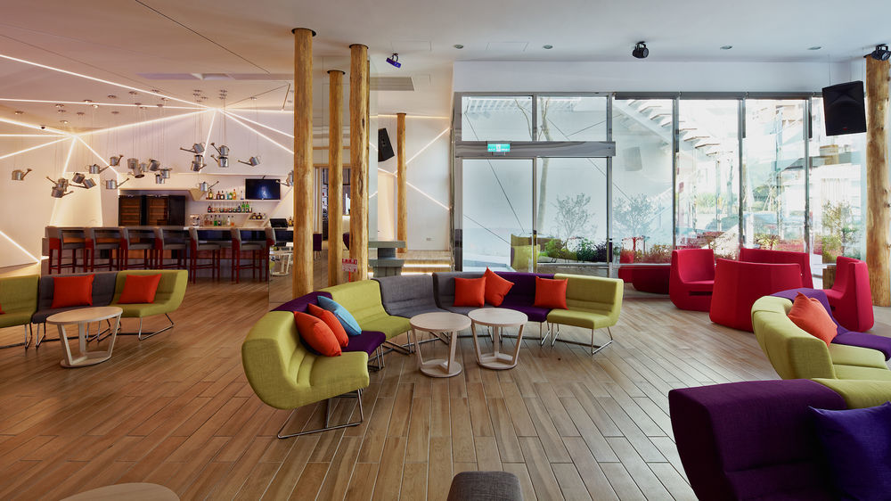Hotel 7 Тайджун Екстериор снимка