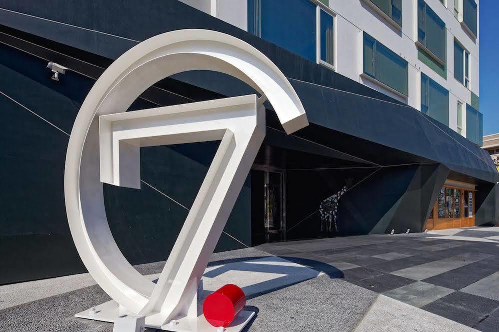 Hotel 7 Тайджун Екстериор снимка
